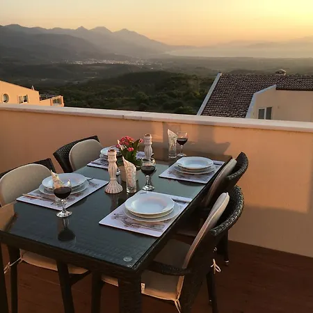 The Pelican Penthouse At Kusadasi Golf