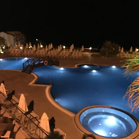 The Pelican Penthouse At Kusadasi Golf